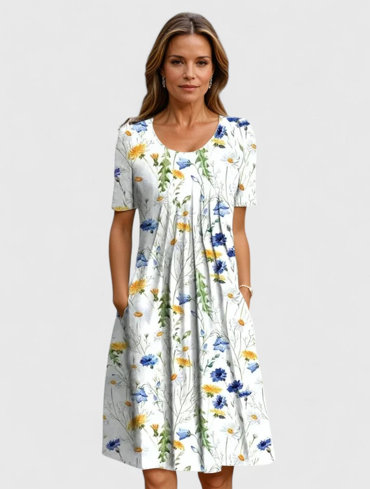 Robe élégante pour tous les jours avec une coupe flatteuse et des poches discrètes