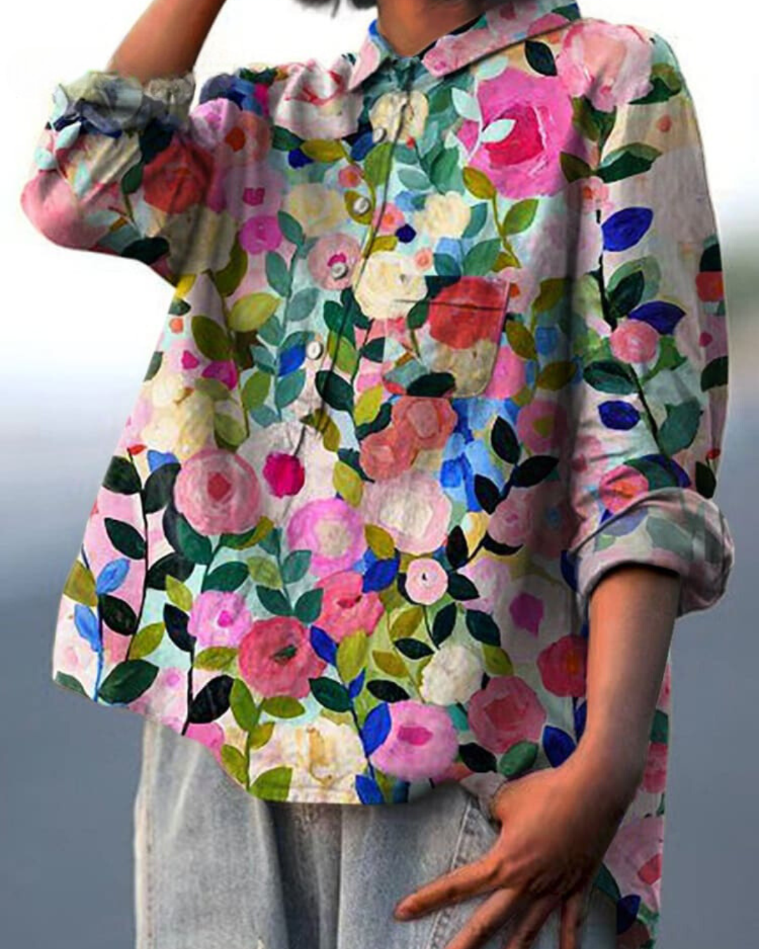 Chemise fleurie à manches longues avec col pour femme