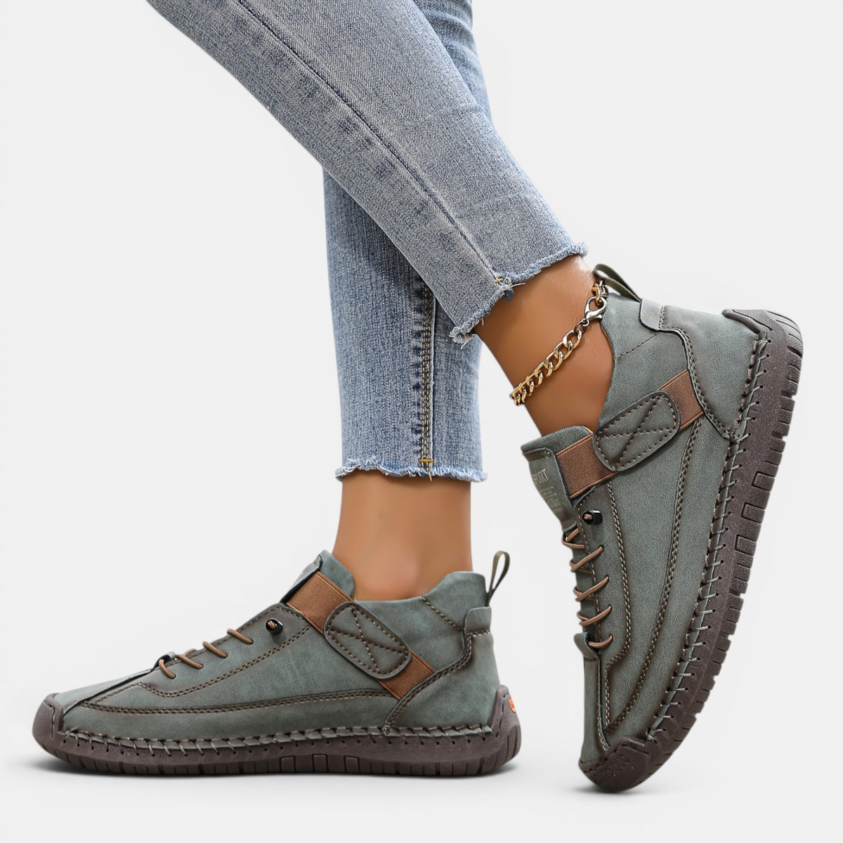 Women's Comfortable Lace-Up Trainers Cushioned Flat Sole Everyday Shoe