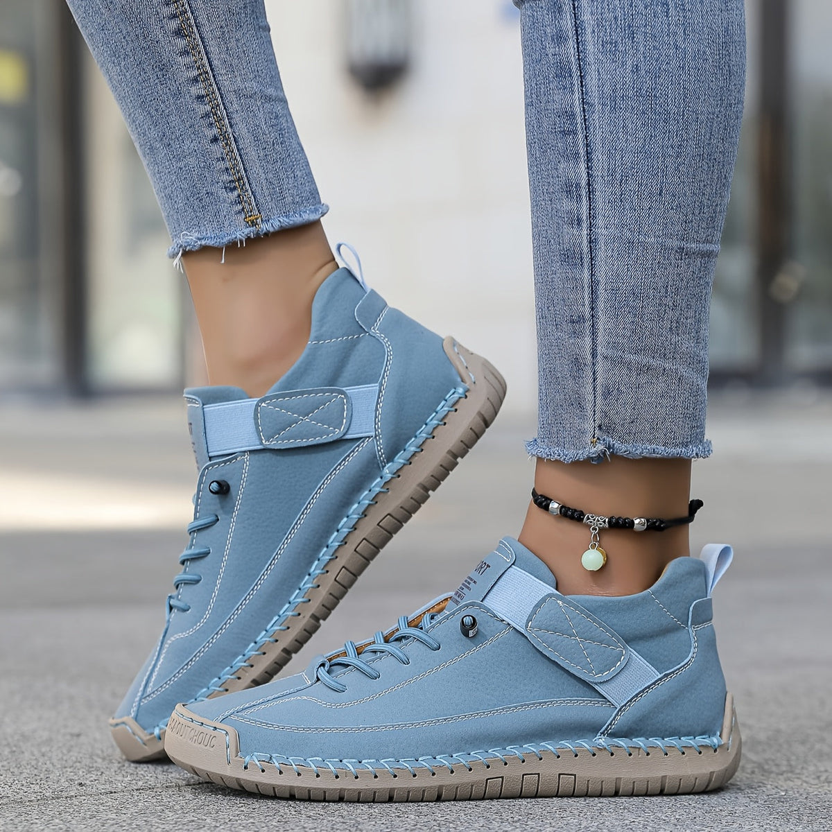 Women's Comfortable Lace-Up Trainers Cushioned Flat Sole Everyday Shoe