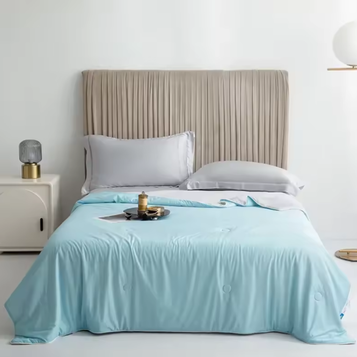 B&B Cooling Summer Quilt — Lightweight Ice Silk Blanket