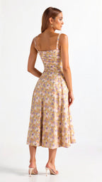 Robe midi pour femme avec décolleté en cœur et bretelles aux épaules