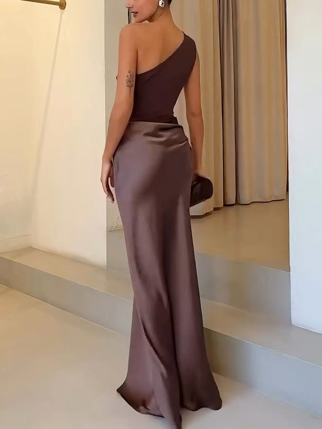 Women’s Elegant One-Shoulder Pleated Maxi Dress for Formal Events