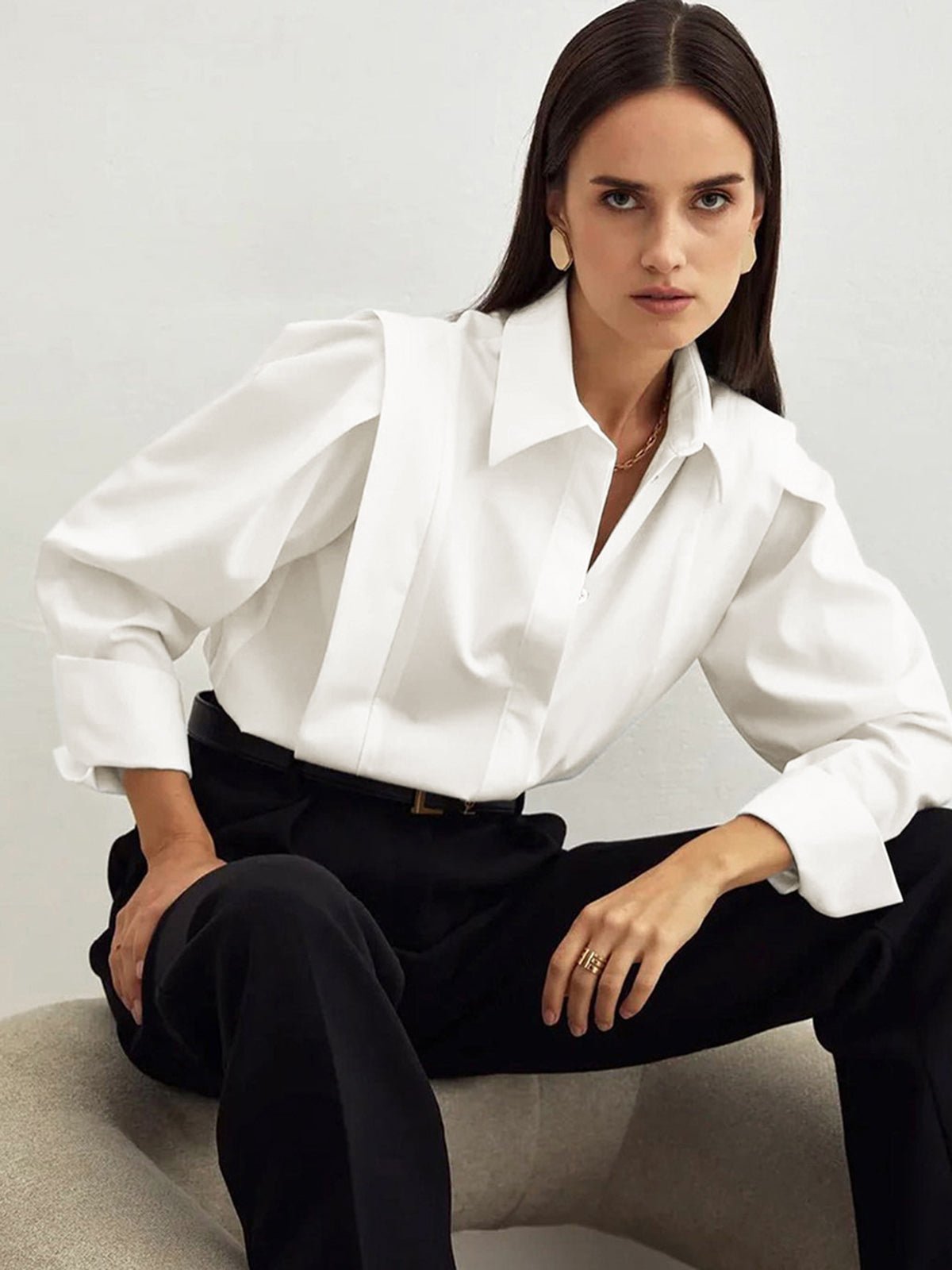Women's Shirt with Classic Collar & Structured Fit | White Blouse for Timeless Versatility