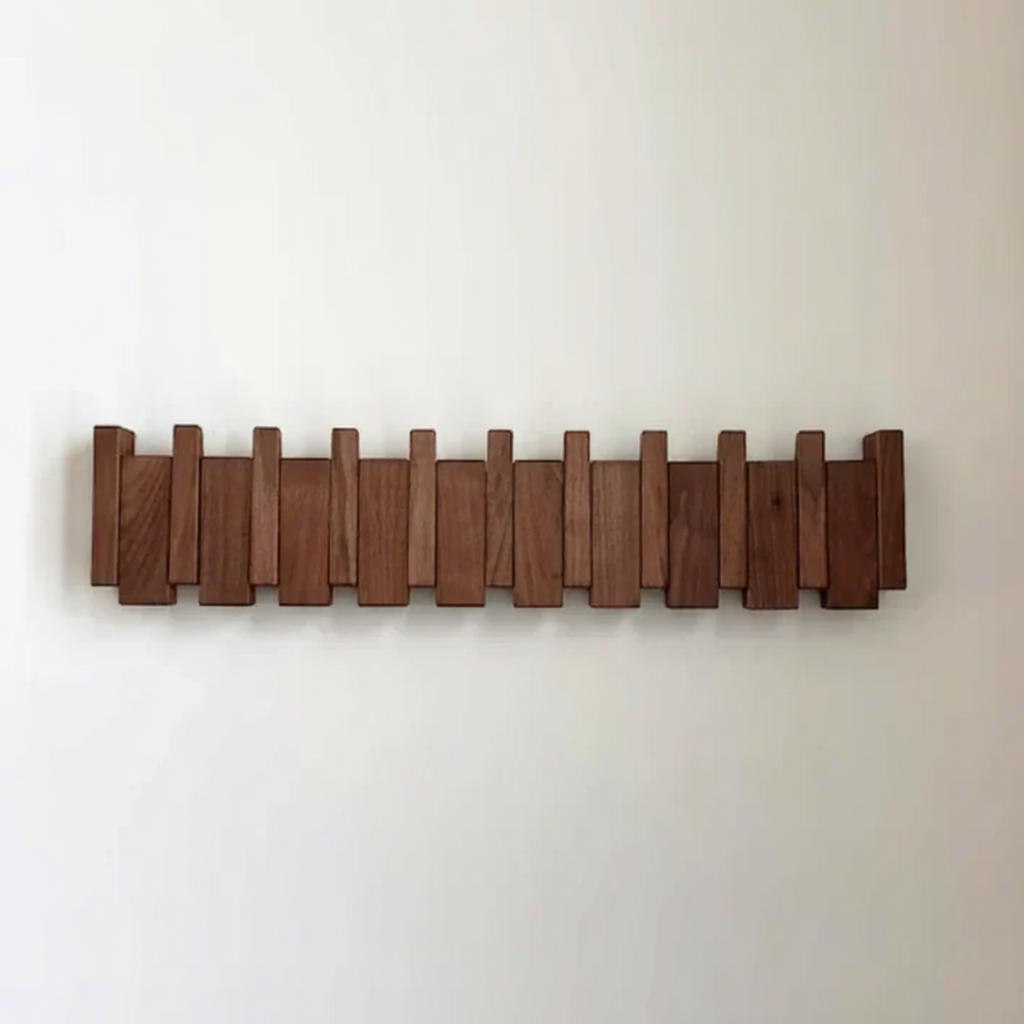 Portemanteau mural en bois inspiré d’un piano HarmonyCoat – Patère élégante pour organiser avec style couloir et entrée