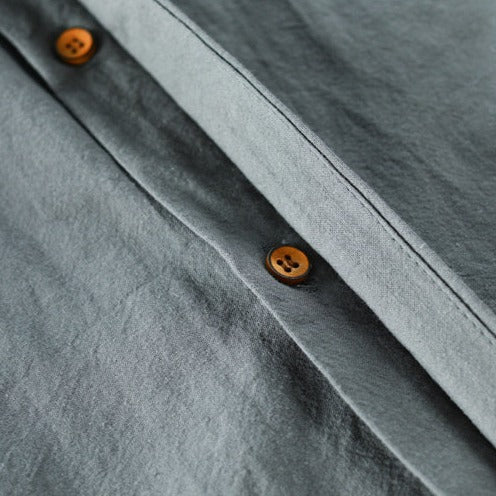Polo homme à manches longues avec col montant pour un look moderne et polyvalent