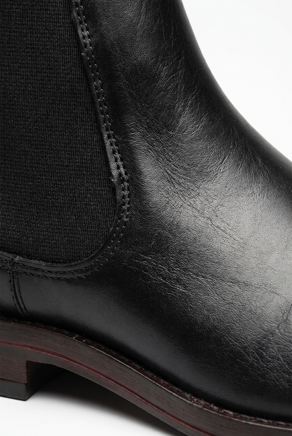 Men's Chelsea Boots with Elastic Side Panels and Sleek Silhouette 6