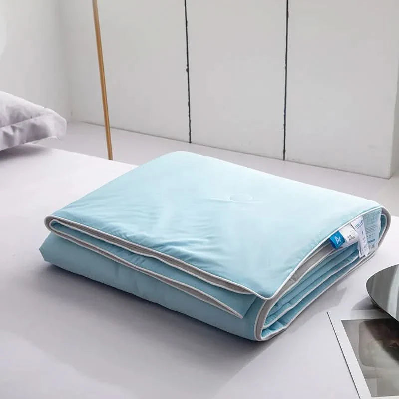 Cooling Blanket Summer | Breathable Bed Throw | Lightweight Summer Duvet