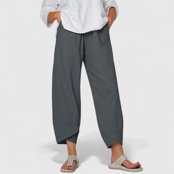 Pantalon chic à jambes larges d’inspiration vintage