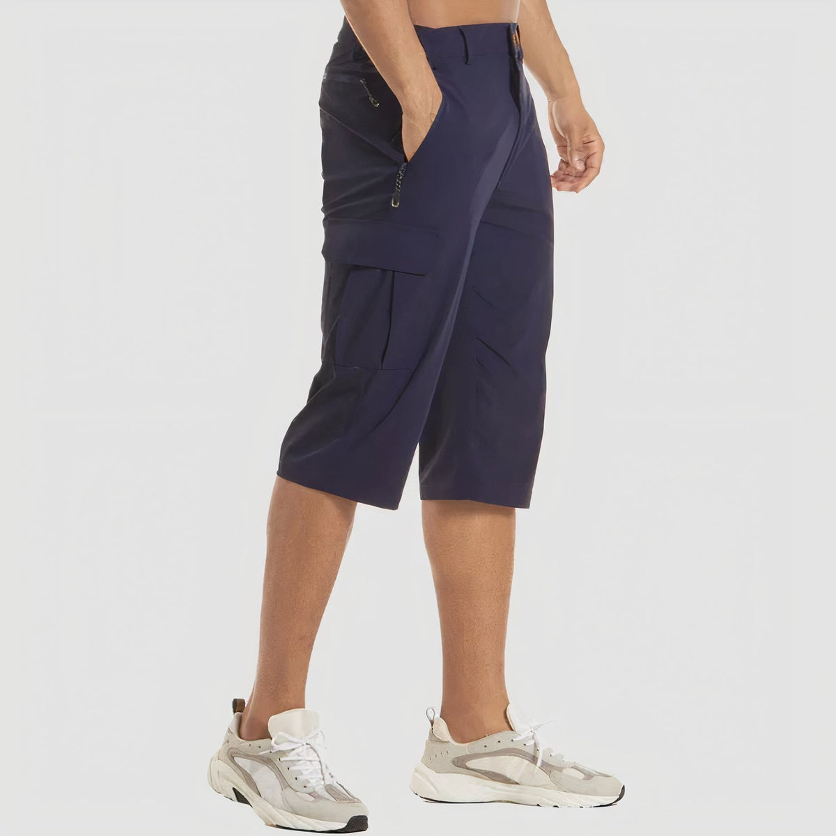 Men's Cargo Shorts with Quick-Dry Fabric and Spacious Pockets for Ultimate Comfort