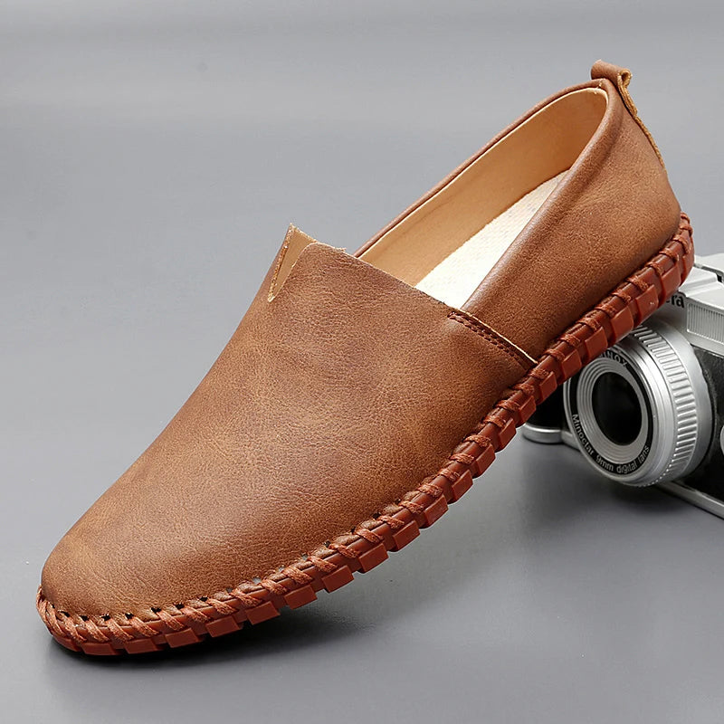 Mocassins pour hommes avec finition en cuir haut de gamme