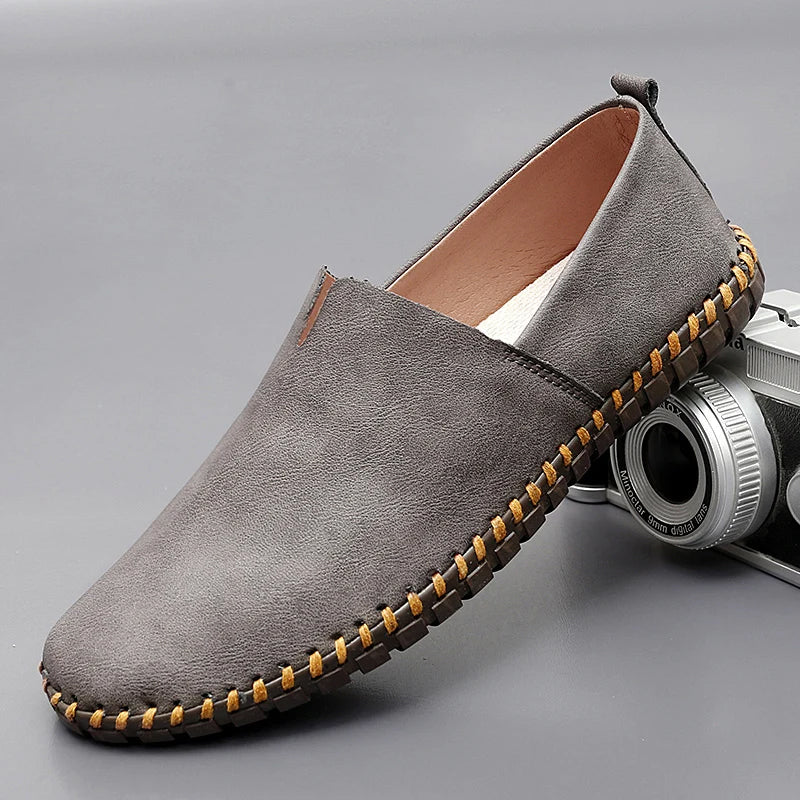 Mocassins pour hommes avec finition en cuir haut de gamme