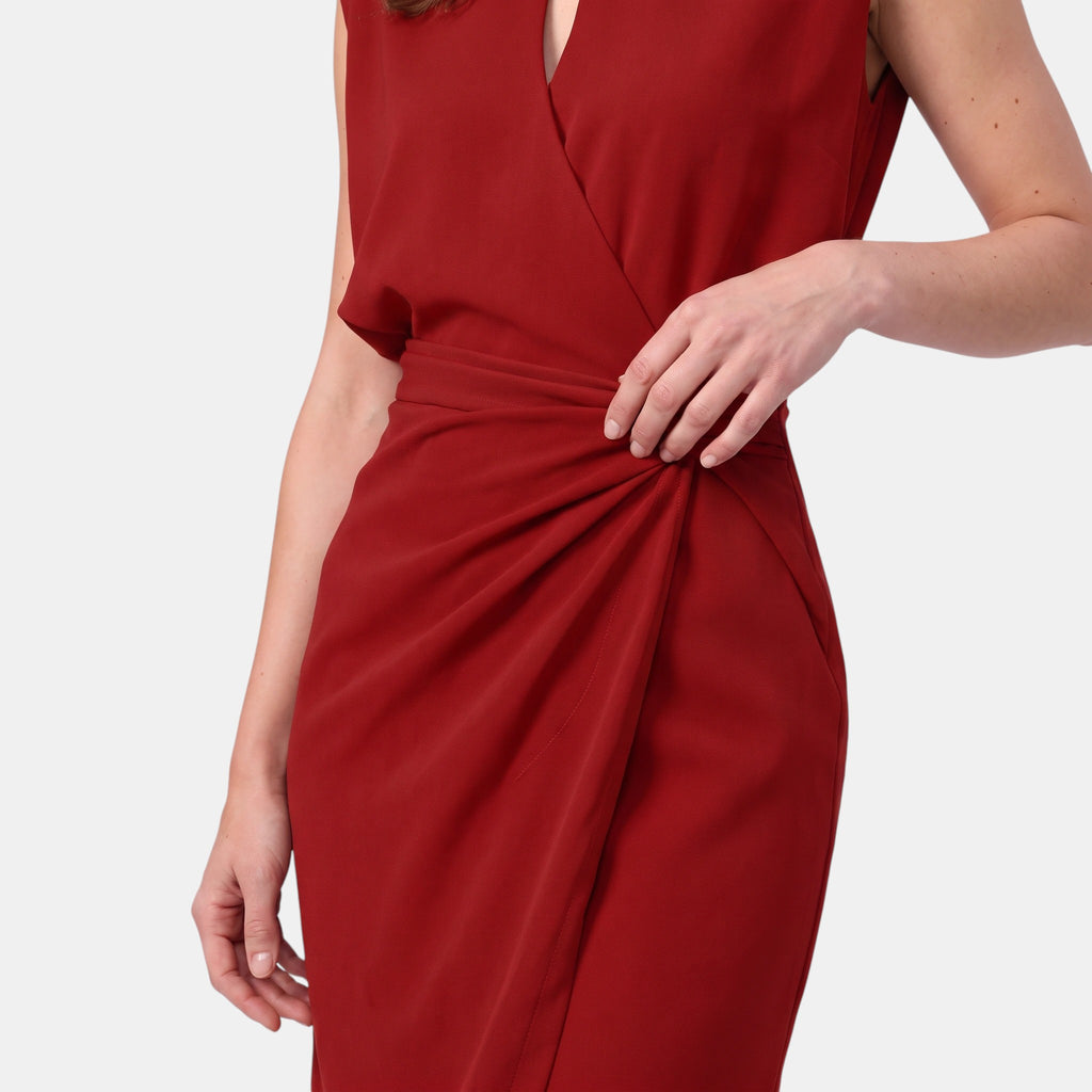 Robe de jour élégante pour femmes, coupe ajustée, robe midi pour occasions