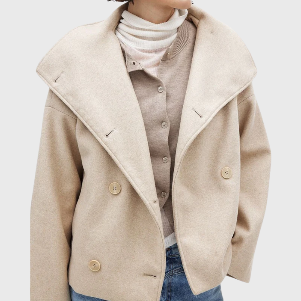 Women's Coat with Wide Lapel and Double Breasted Design