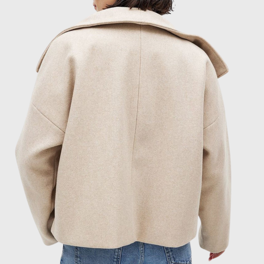Women's Coat with Wide Lapel and Double Breasted Design
