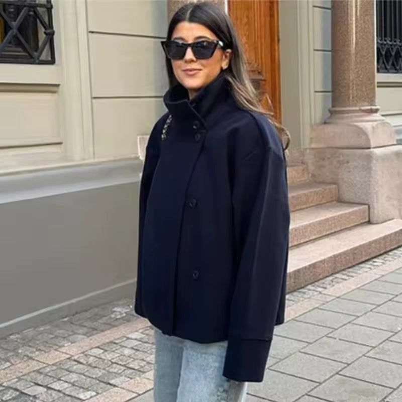 Veste courte pour femme au design croisé et au style polyvalent