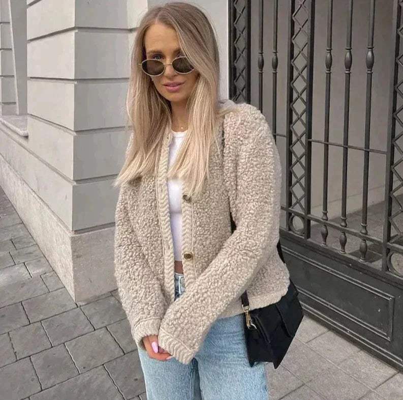 Oversize női teddy dzseki vintage elülső gombokkal és kellemes melegséggel
