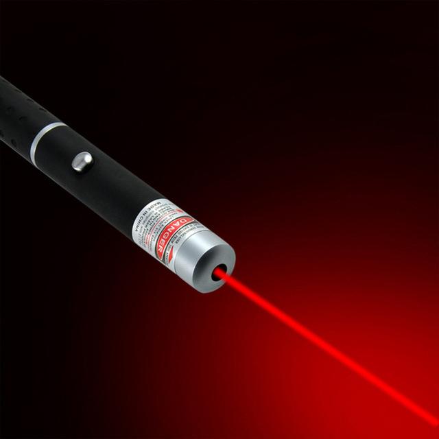 Pointeur laser métallique haute performance avec options de lumière rouge, verte et bleu-violet