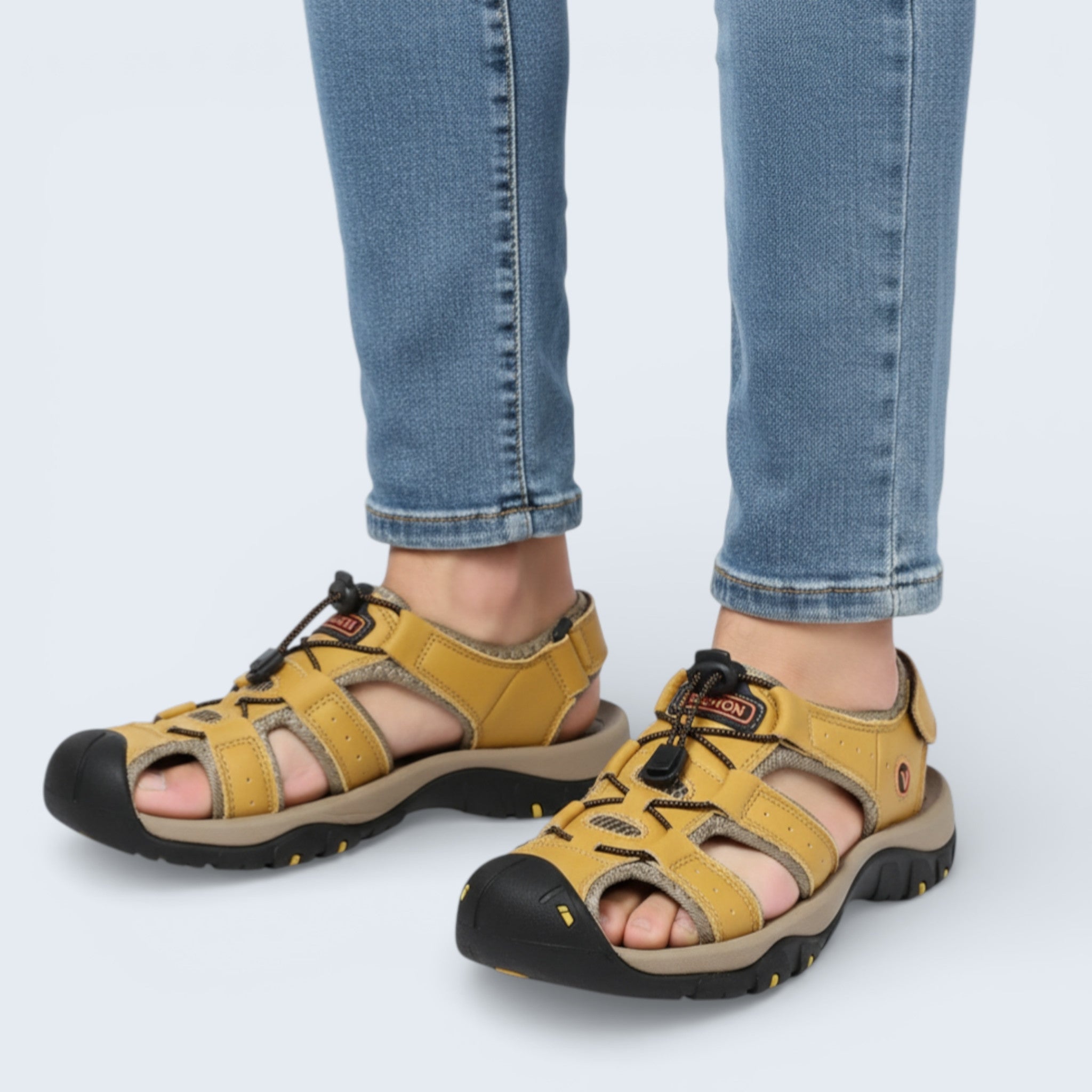 B&B Men Walking Sandals – Breathable and Cushioned Everyday Comfort