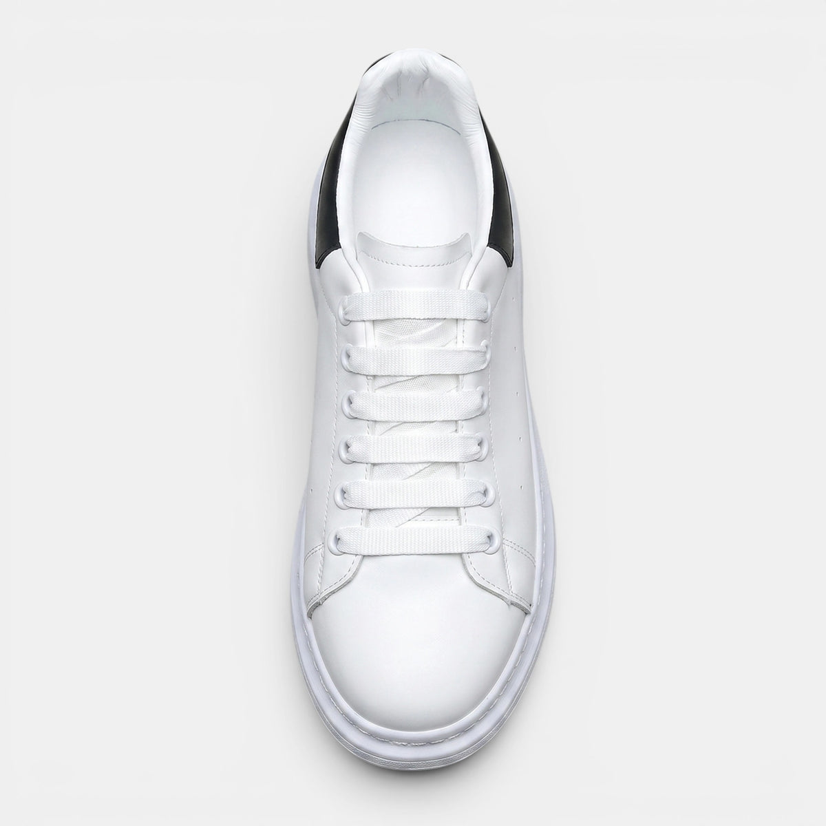 Baskets minimalistes à lacets pour homme, à porter au quotidien