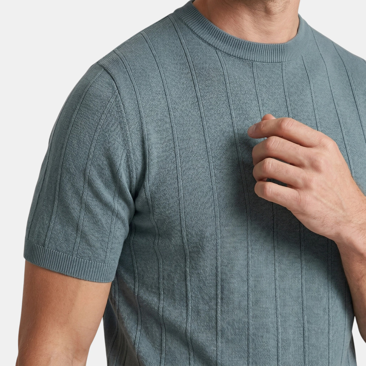 T-shirt en maille côtelée pour homme avec col montant