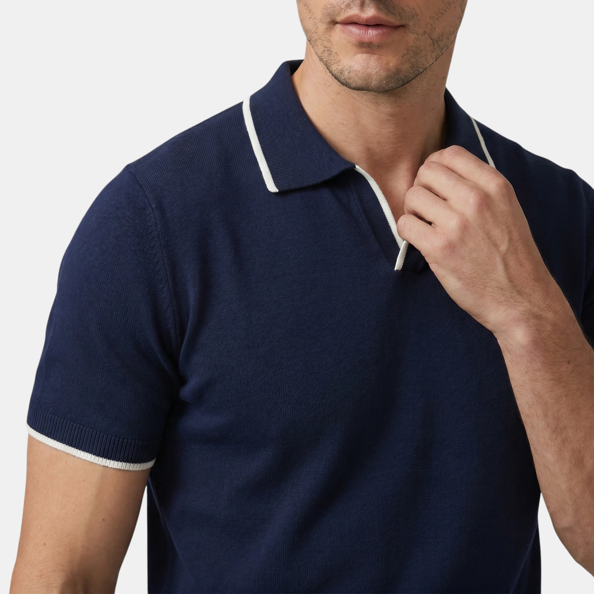 Polo manches courtes pour homme à coupe ajustée