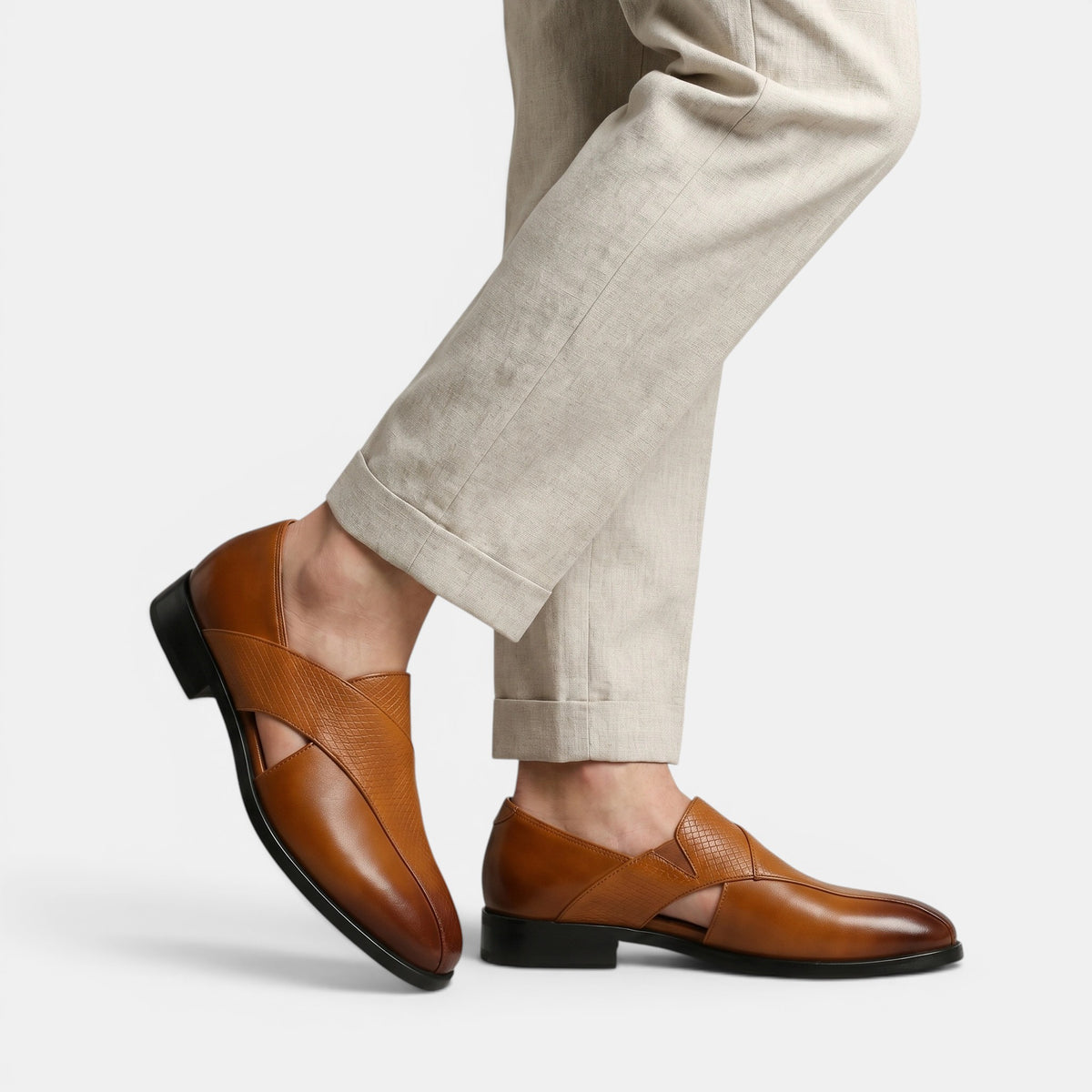 Mocassins à enfiler pour homme avec panneau embossé et bout carré