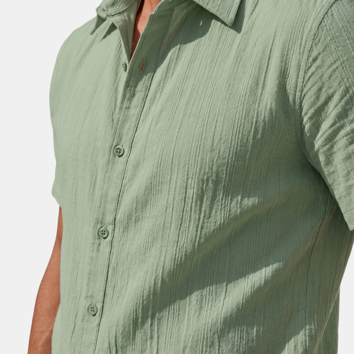 Men's Textured Short Sleeve Shirt with Button Front