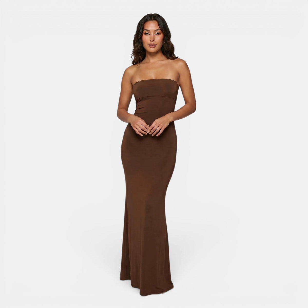 Robe maxi bustier pour femme à silhouette ajustée
