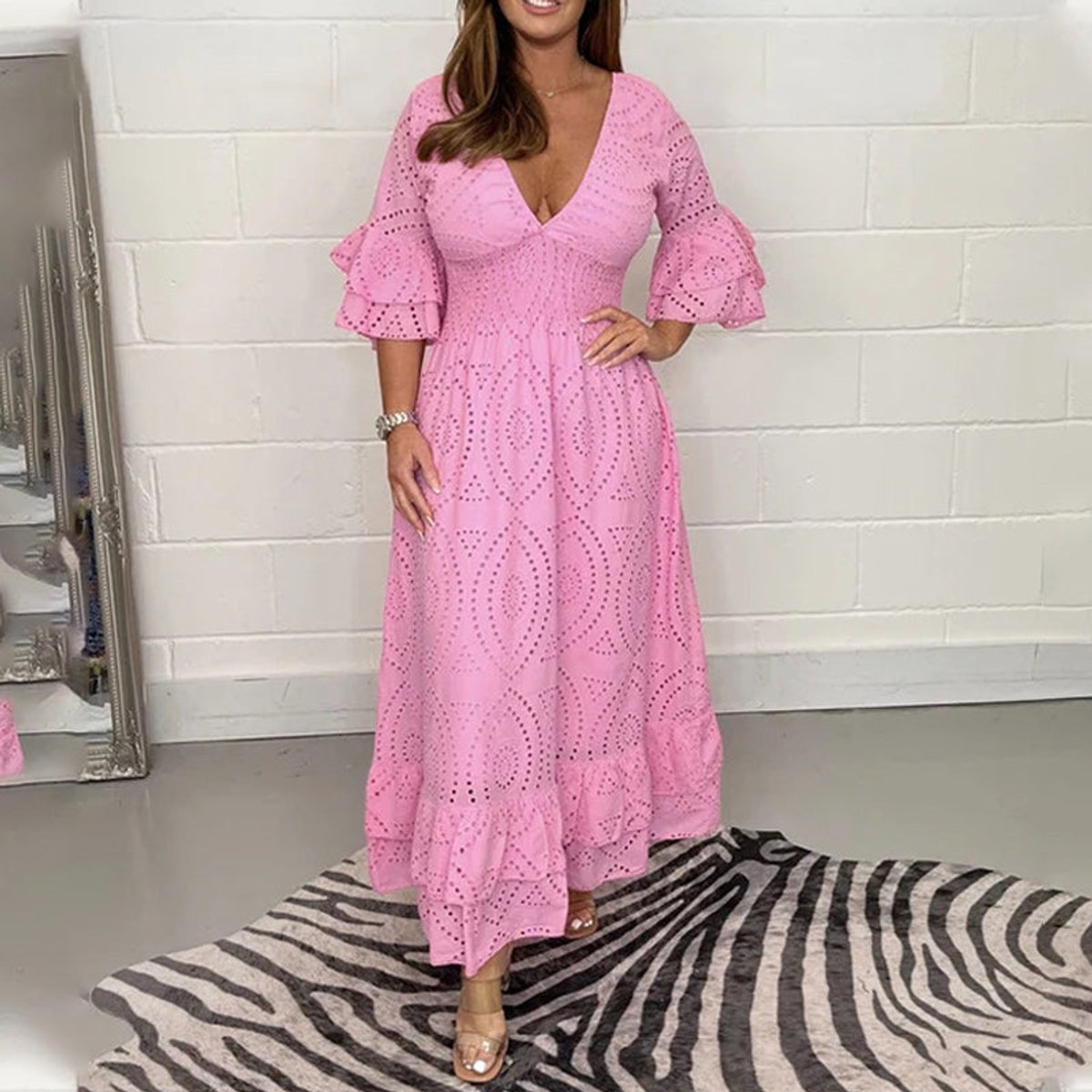 Robe midi pour femme avec col en V et manches à volants