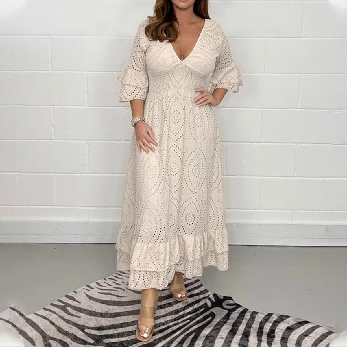 Robe midi pour femme avec col en V et manches à volants