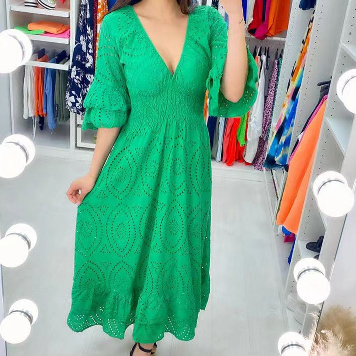 Robe midi pour femme avec col en V et manches à volants