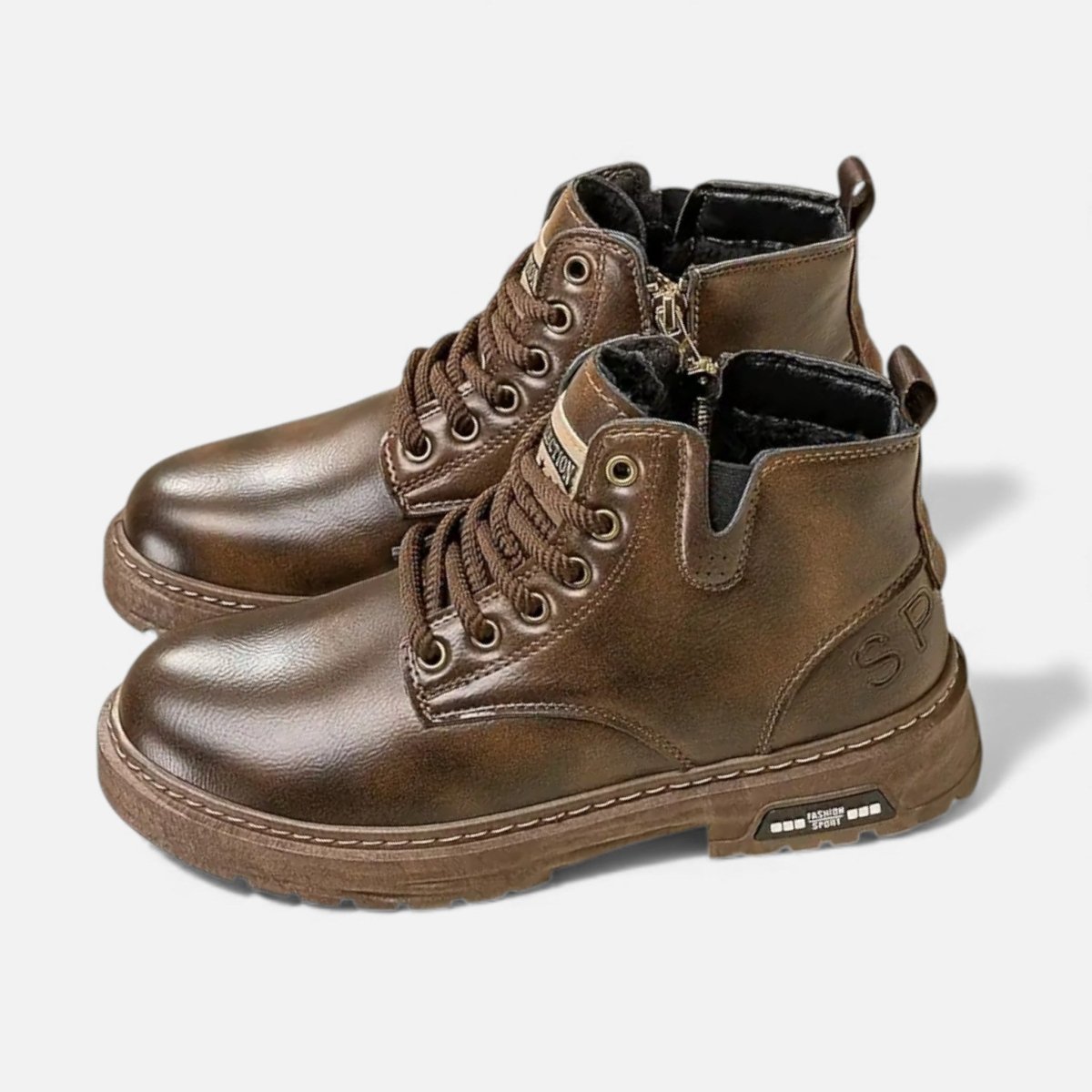 Bottines pour homme à semelle profilée distinctive pour un style moderne