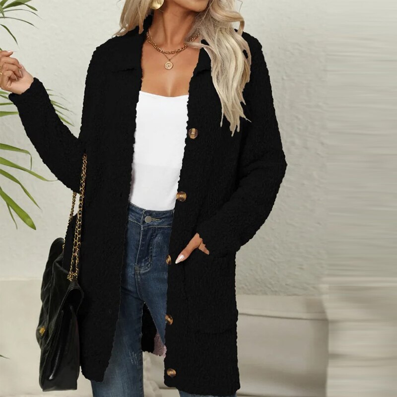 Veste teddy longue pour femme, boutonnée, avec poches avant et finition texturée