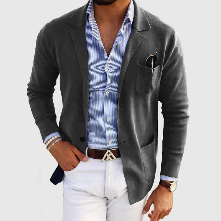 Stylish Men's Blazer with Classic and Casual Details