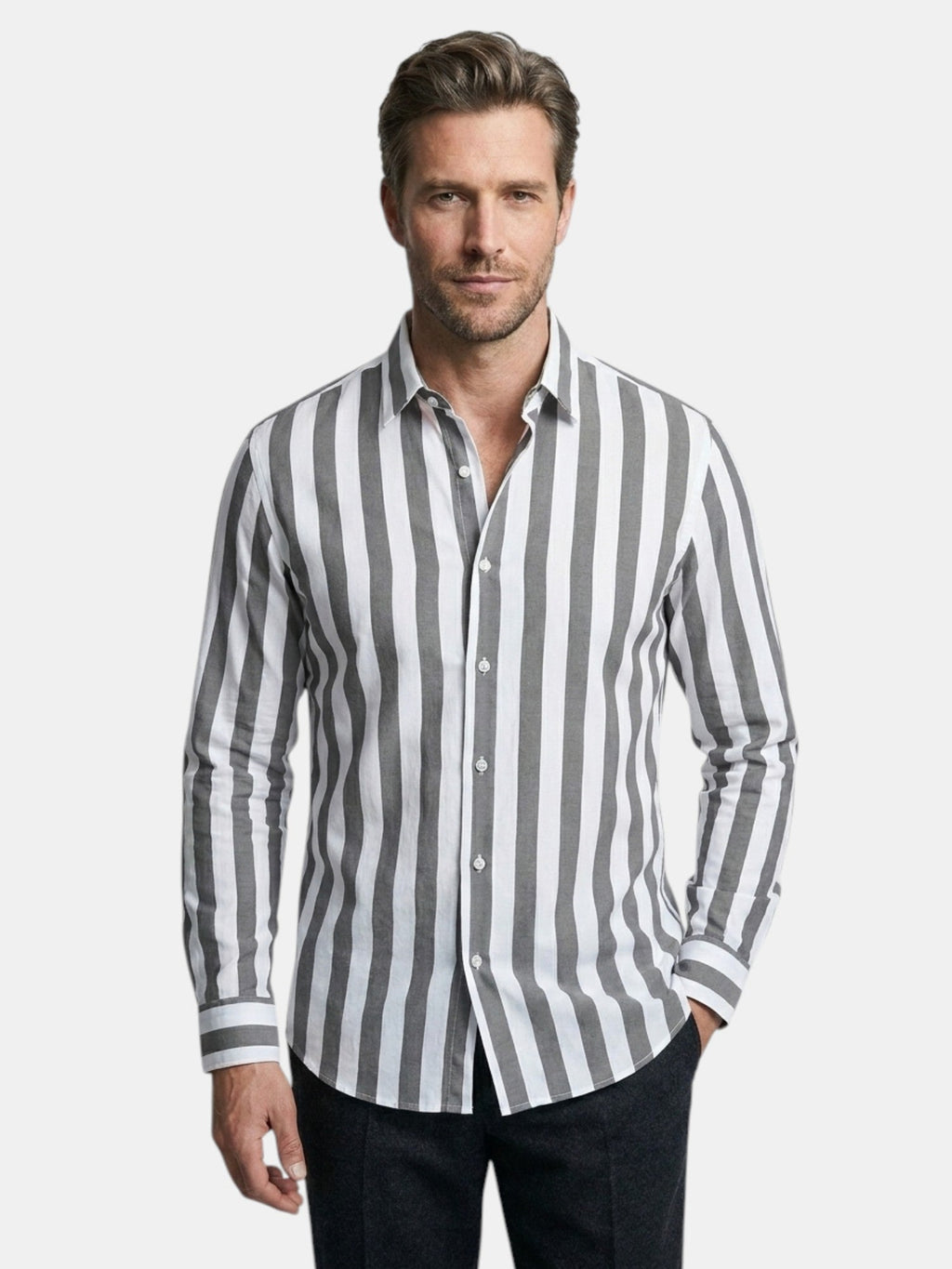 Chemise rayée pour homme à boutons avec manches longues