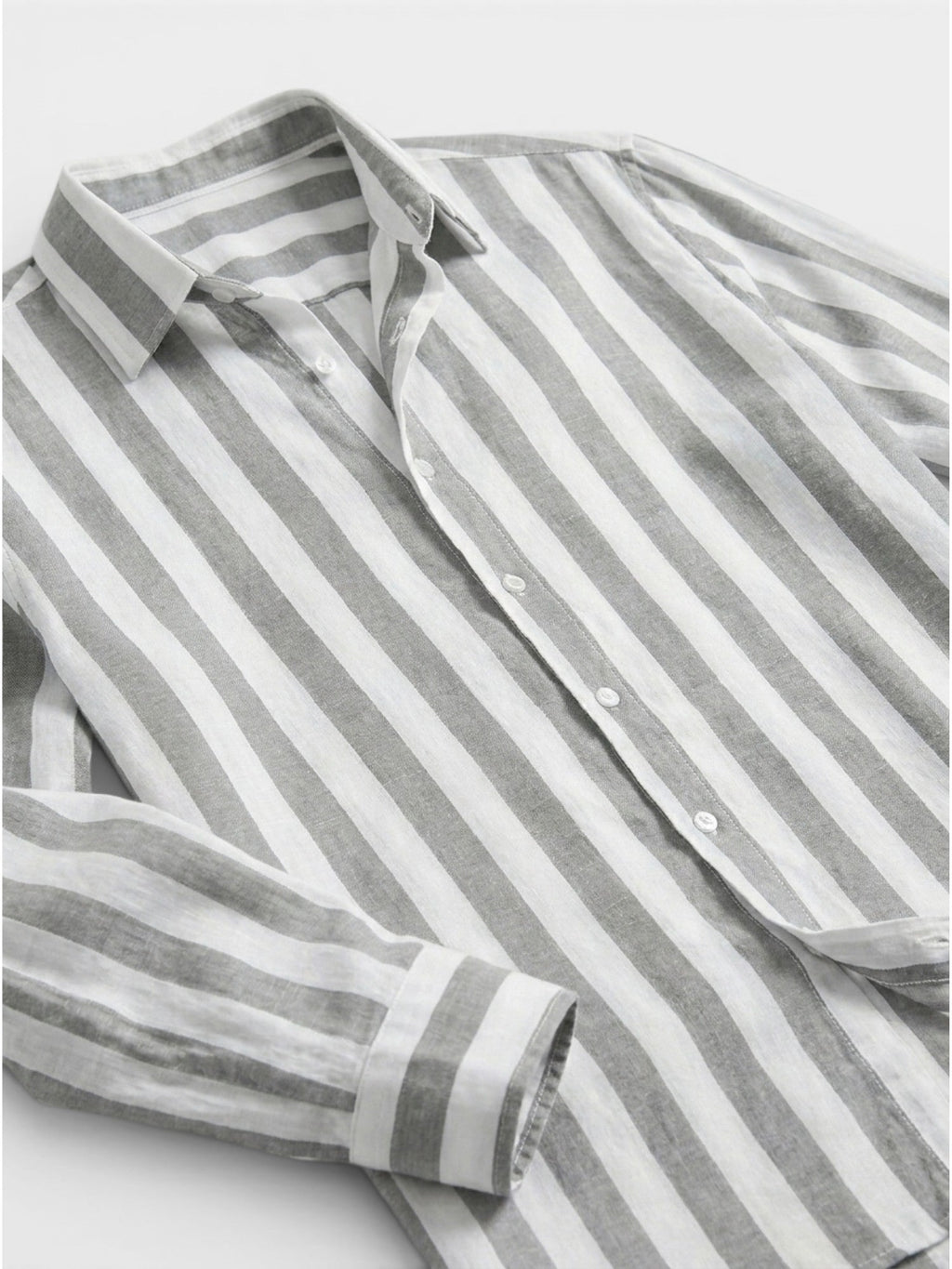 Chemise rayée pour homme à boutons avec manches longues