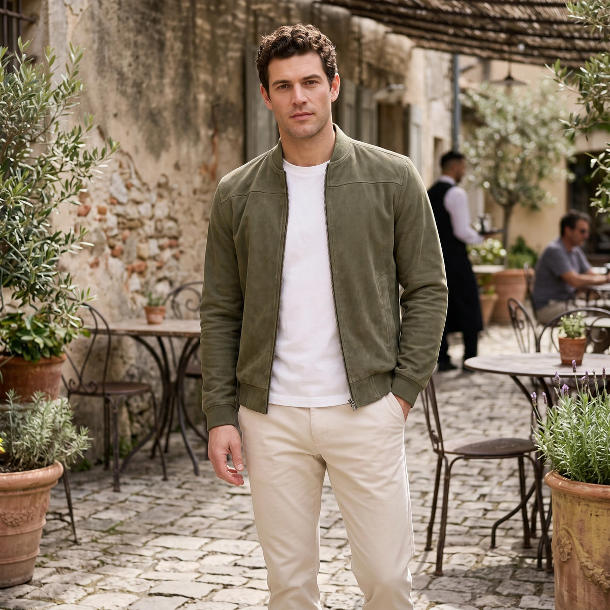 Blouson aviateur pour homme avec fermeture éclair intégrale sur le devant et col montant