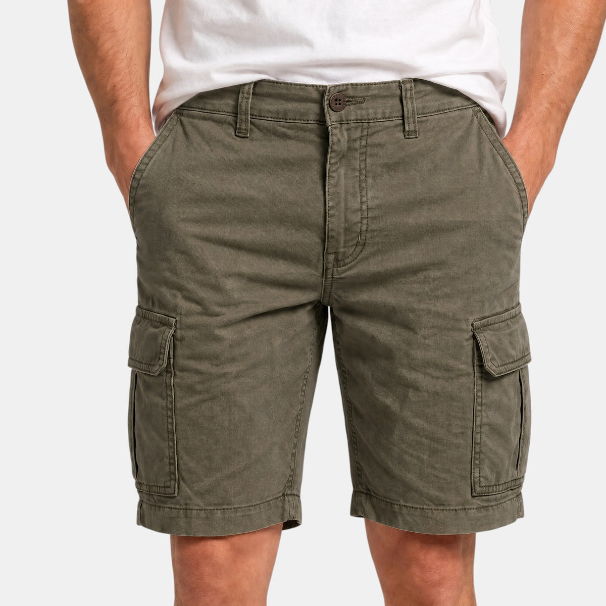 Men's Cargo Shorts with Multiple Pockets and Knee Length Design