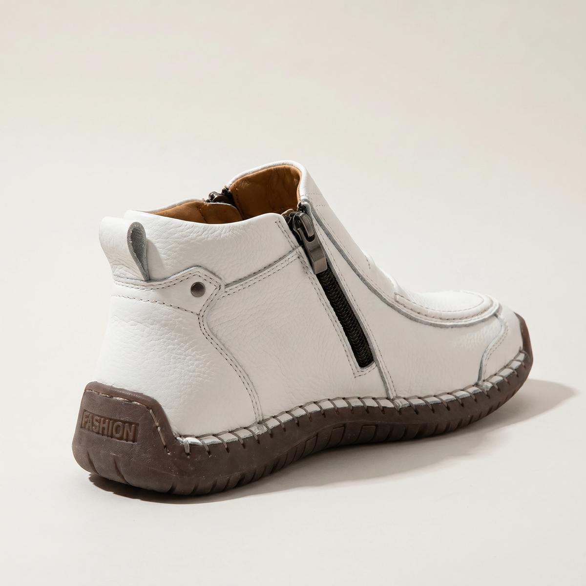 Bottines pour homme avec zip latéral et détail couture main