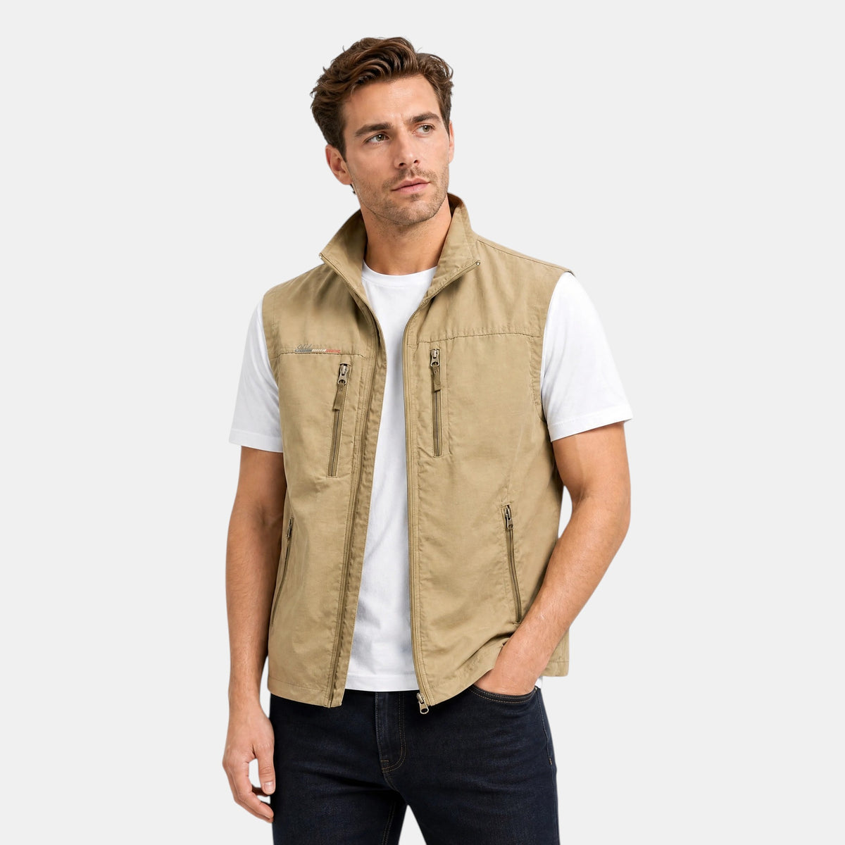Gilet pour homme zippé, à col montant et doté de plusieurs poches zippées