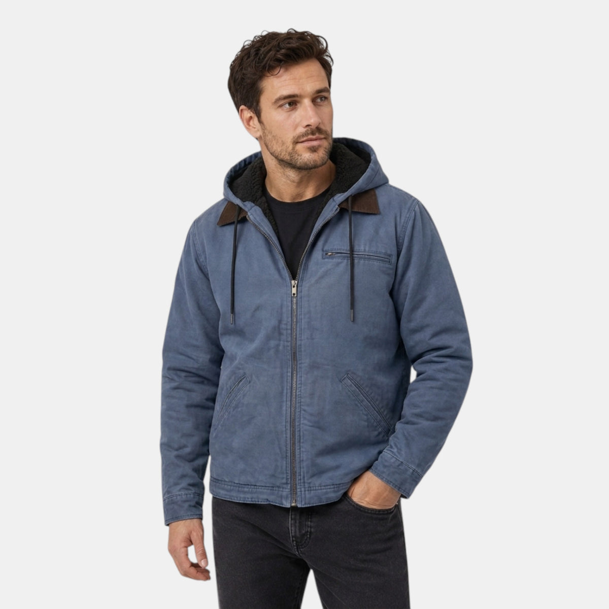 Veste à capuche pour homme avec fermeture éclair sur le devant et poche poitrine