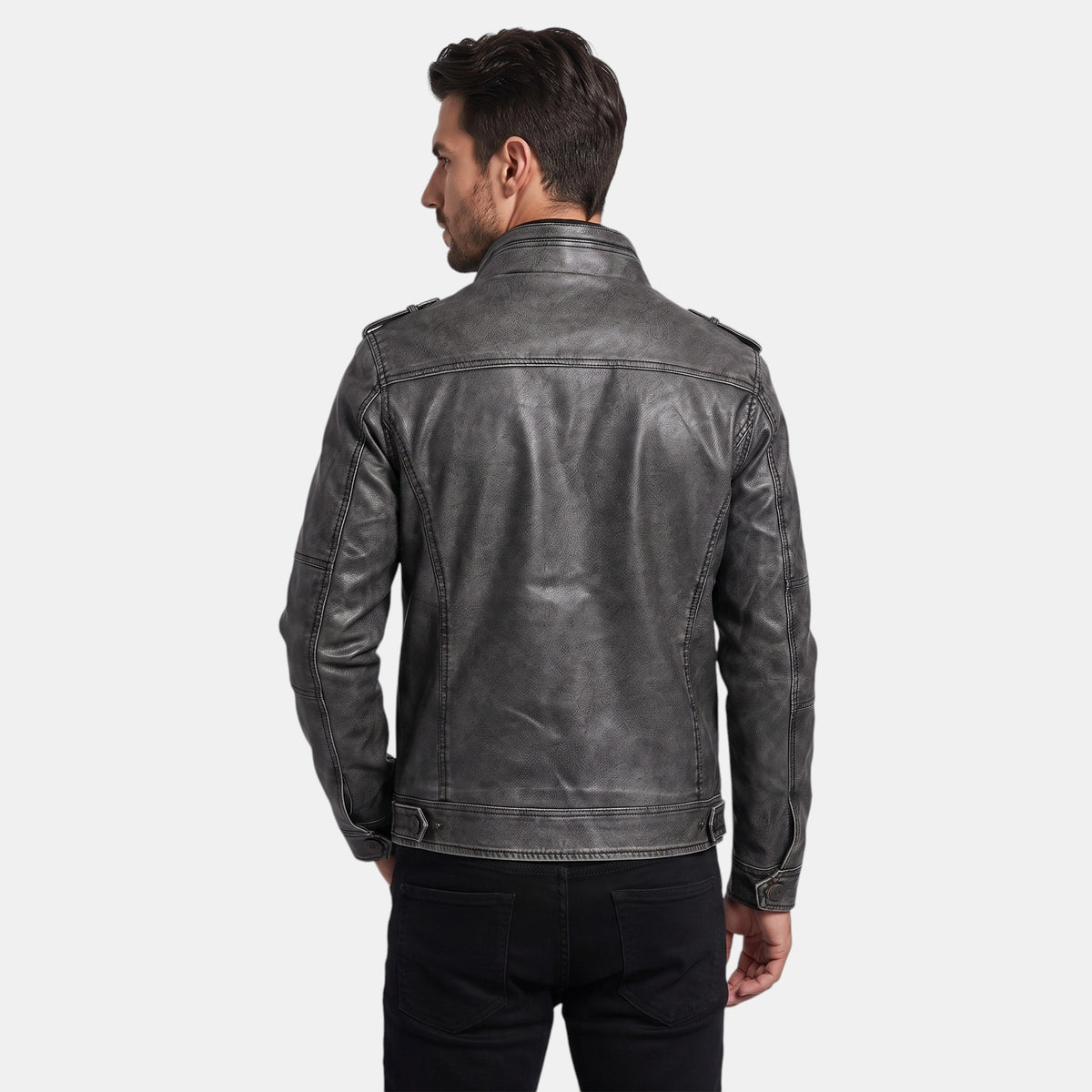 Veste pour homme à fermeture éclair sur le devant, col montant et poches poitrine
