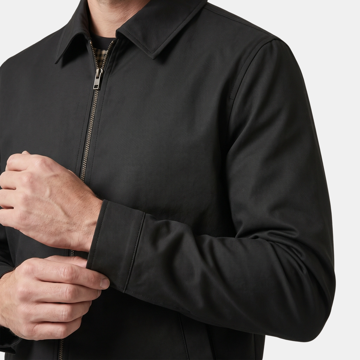 Veste homme doublée à fermeture éclair sur le devant, avec col montant et poches passepoilées
