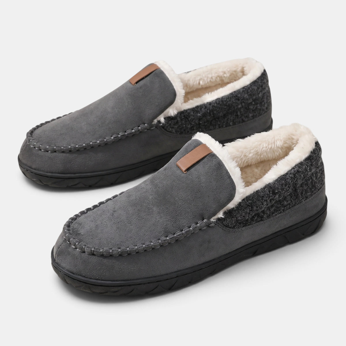 Mocassins pour homme avec design à enfiler et détails cousus