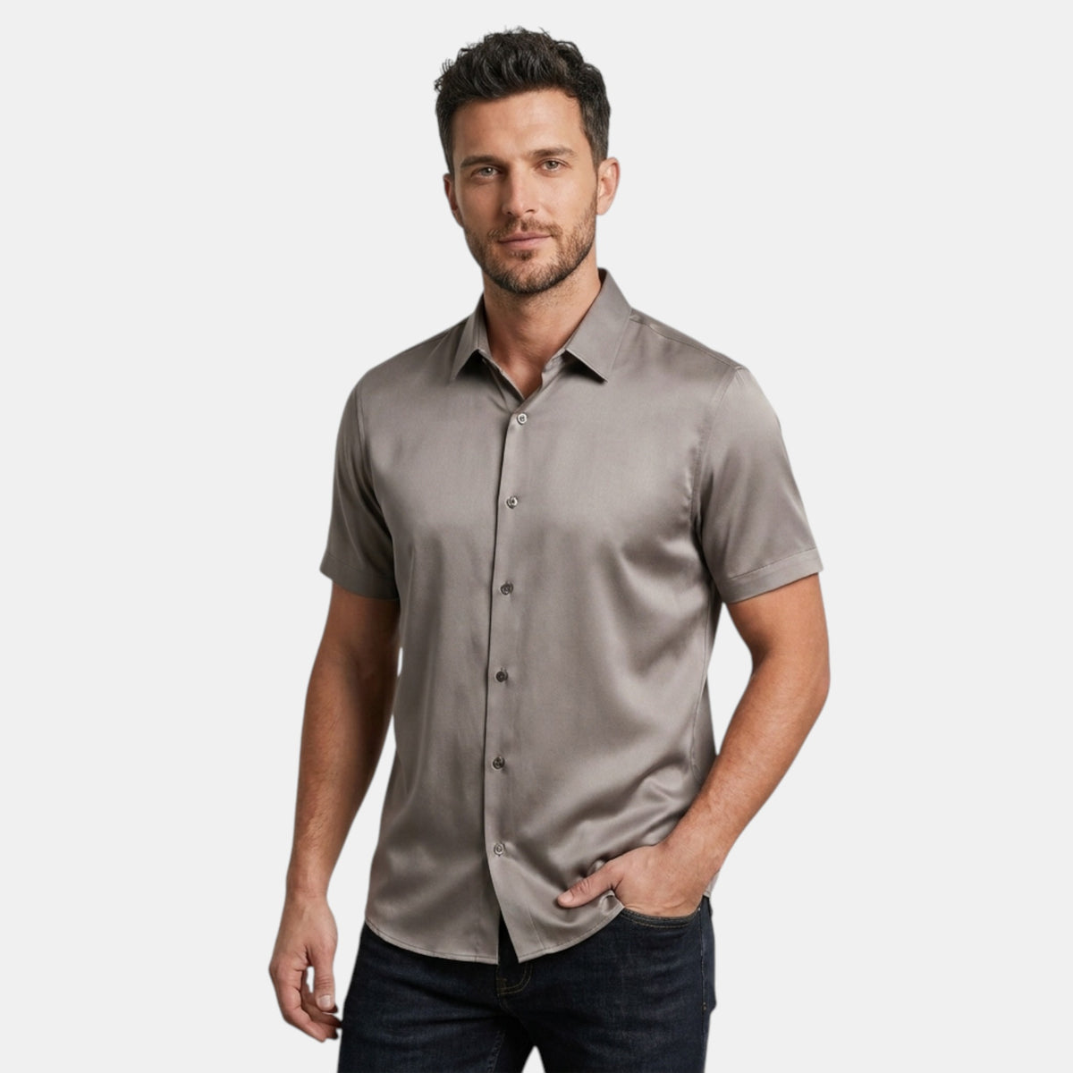 Chemise homme à manches courtes avec boutonnage sur le devant et col italien