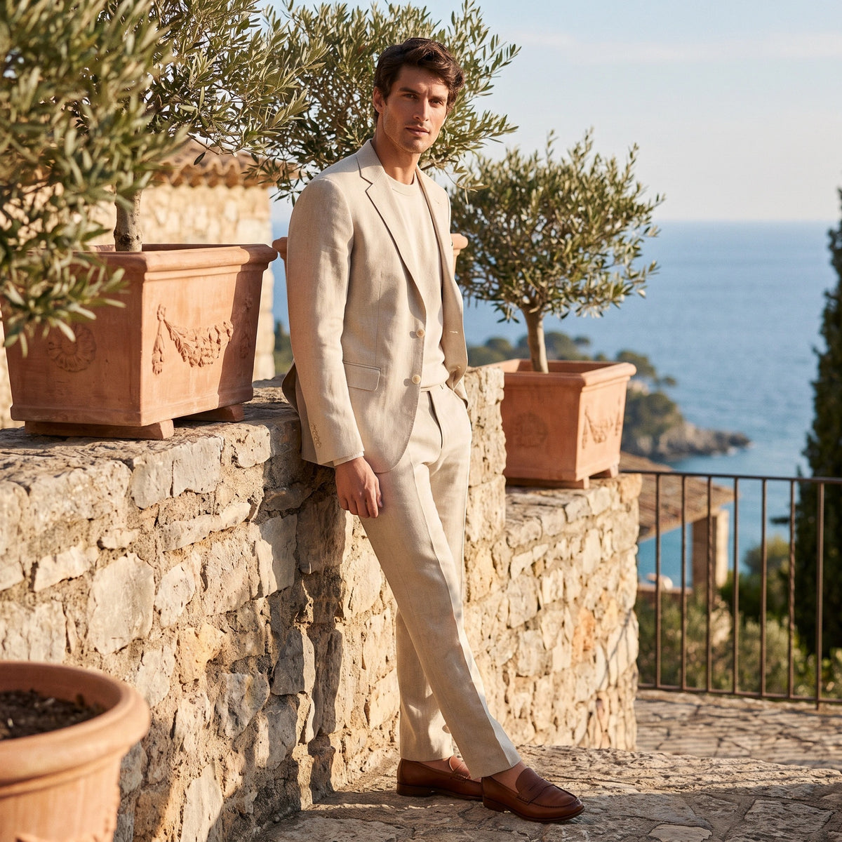 Men's Tailored Trousers with Straight Leg and Belt Loops