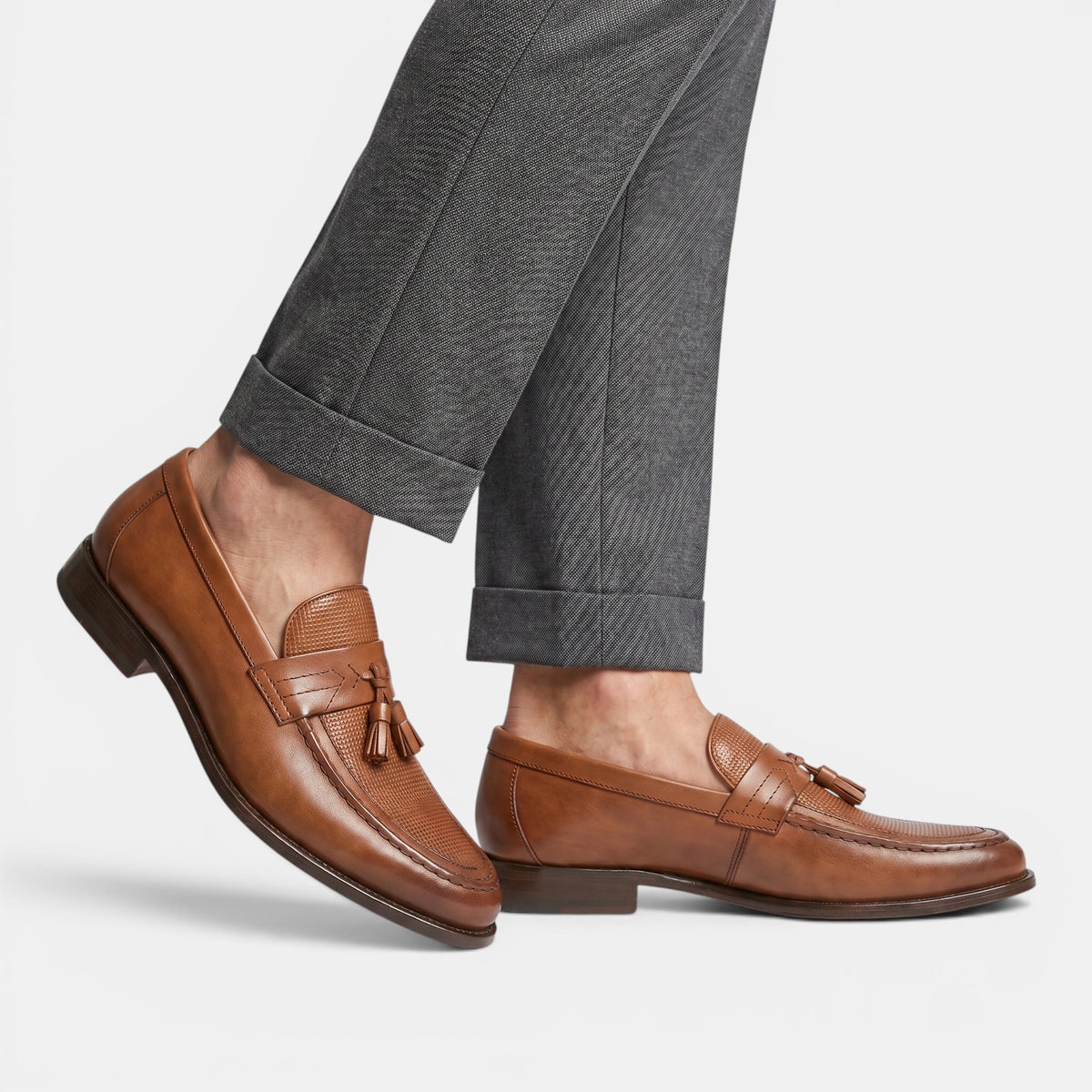 Men's Tassel Loafers with Slip On Design and Woven Vamp
