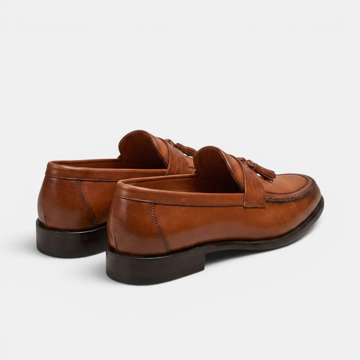Men's Tassel Loafers with Slip On Design and Woven Vamp