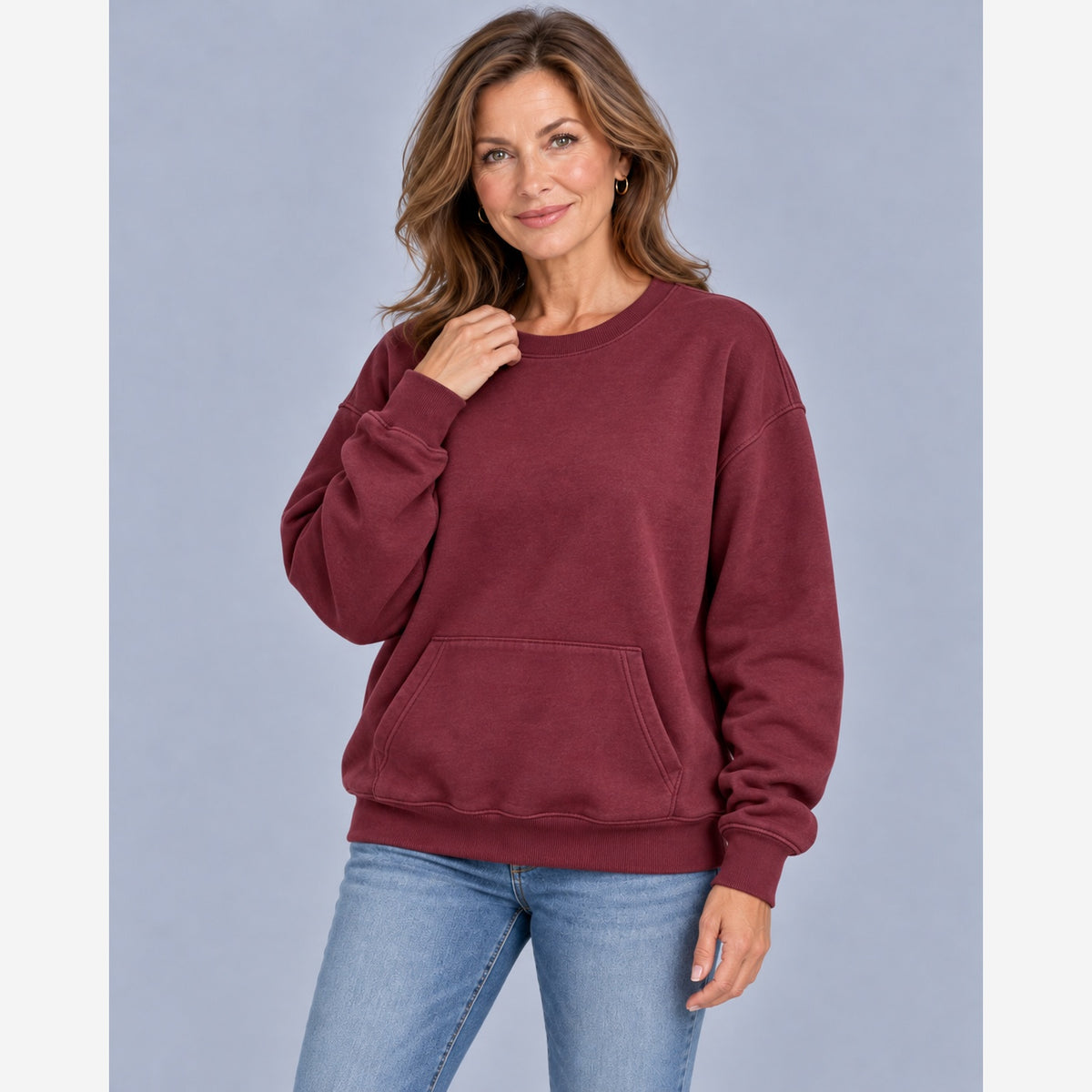 Women's Oversized Sweatshirt – Crew Neck Kangaroo Pocket